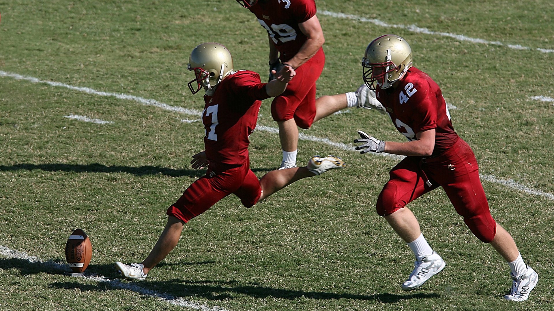 T1选手体能训练成果显著，t1t2训练赛有啥区别