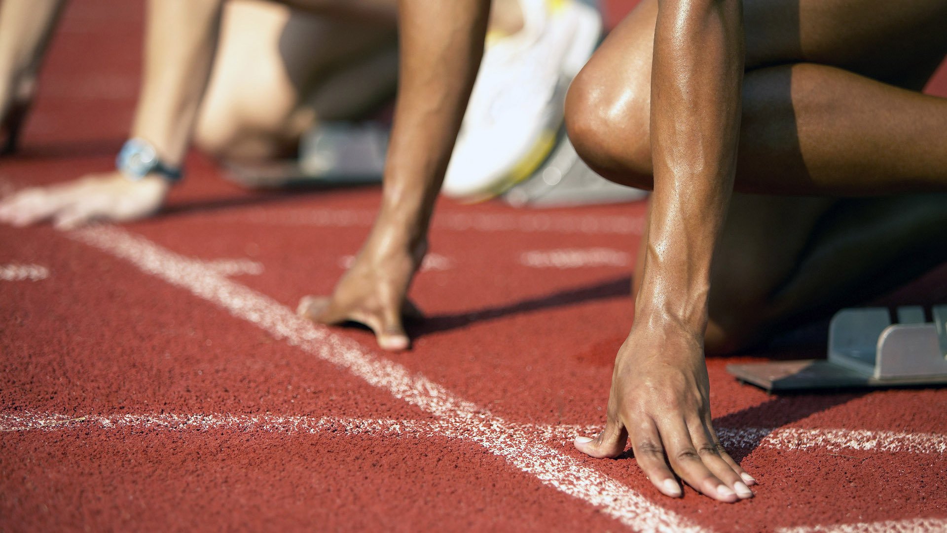 _快船迎战强敌，团队配合令人称赞_，快船全队