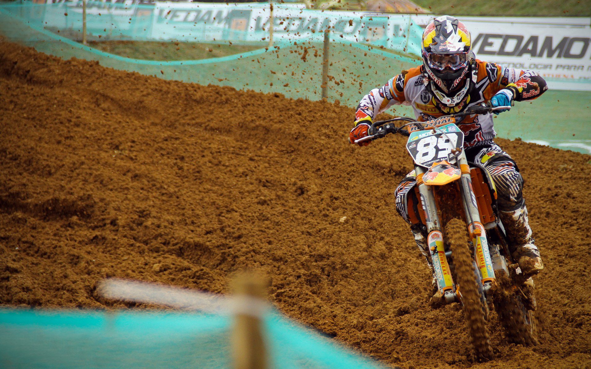 帕尔马门将出色发挥，完成多次关键扑救，助球队获胜，帕尔马著名球星